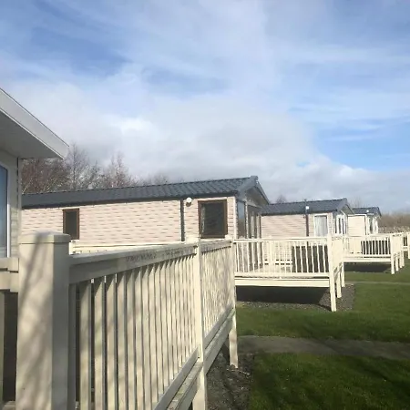 Beautiful Spacious Caravan In South Lake District